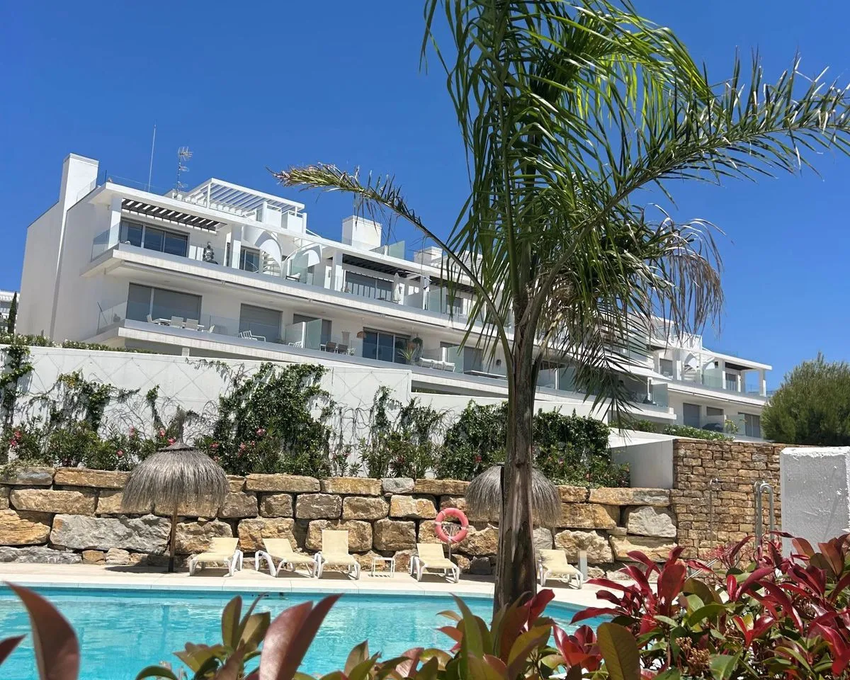 06b1536a-0bbb-40ca-9bf4-723e49e108b3