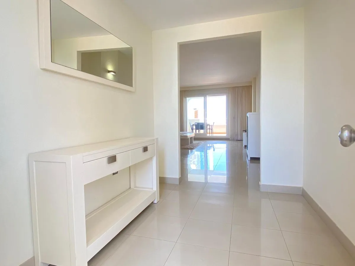 10013276-8020-41c9-9be9-a9c8ef44404d