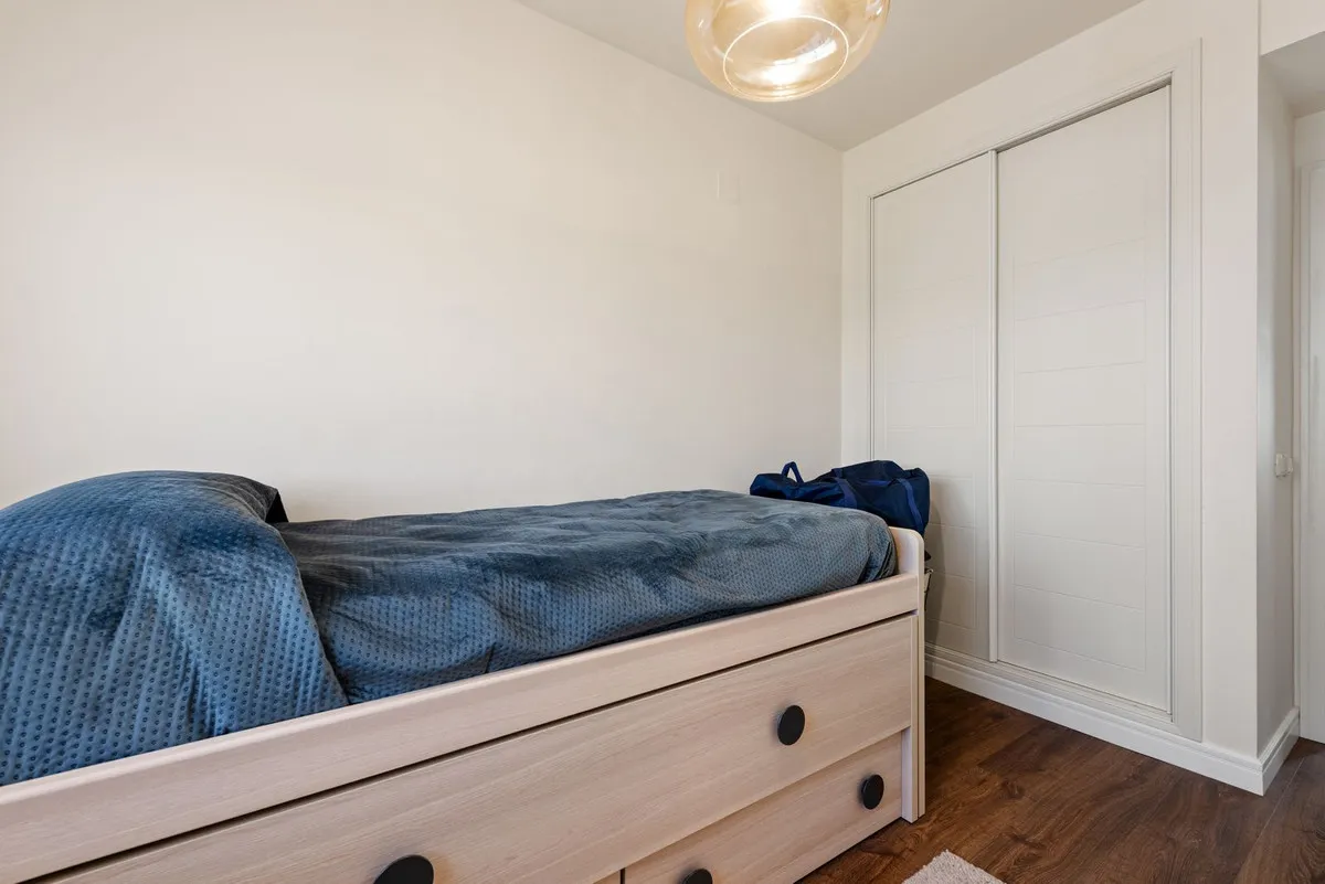 06d73327-ed15-4331-98b1-173b21a30280