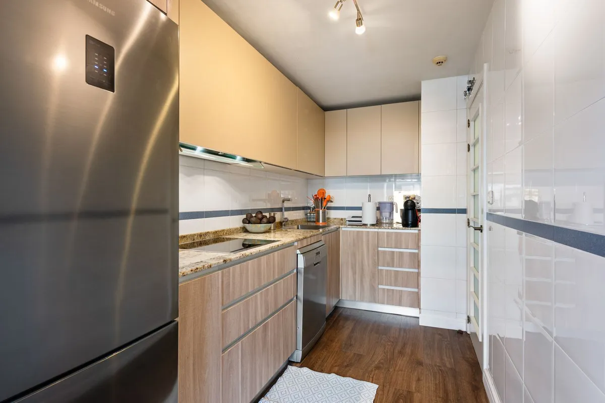 d6d84d4e-587e-494c-93fb-bc6e81808d81