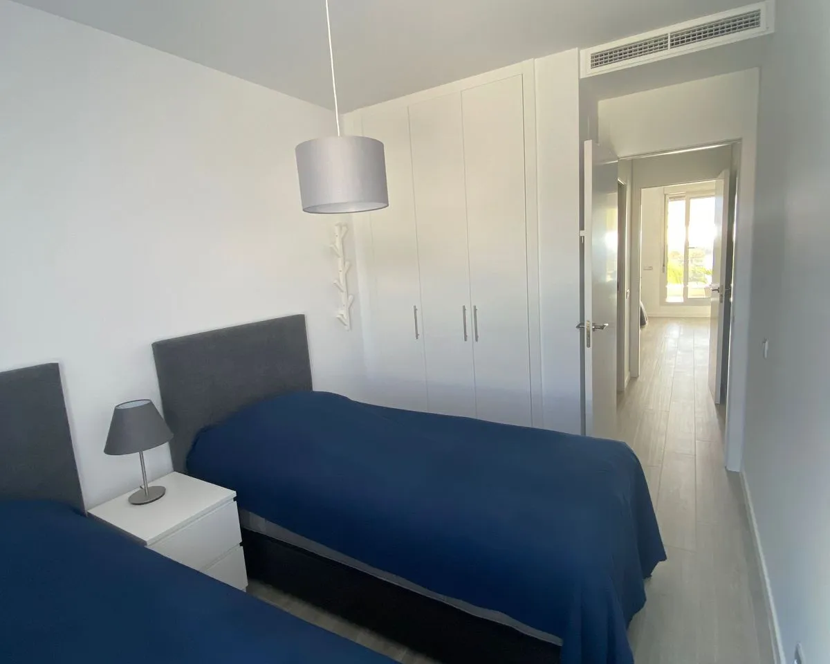 d4db8a22-a183-4d53-b8f9-045d566d1690