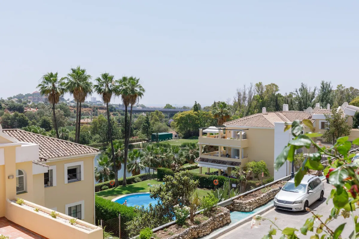 09ceb52a-82f6-4197-ba8d-9f37ddbe16cd