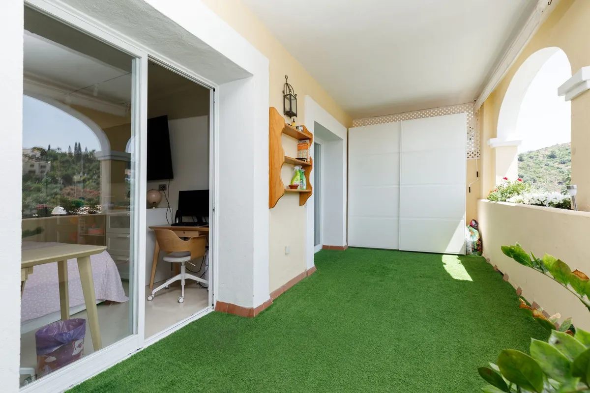 418dae25-2f0b-4f81-81a6-d61a52ef2fe0