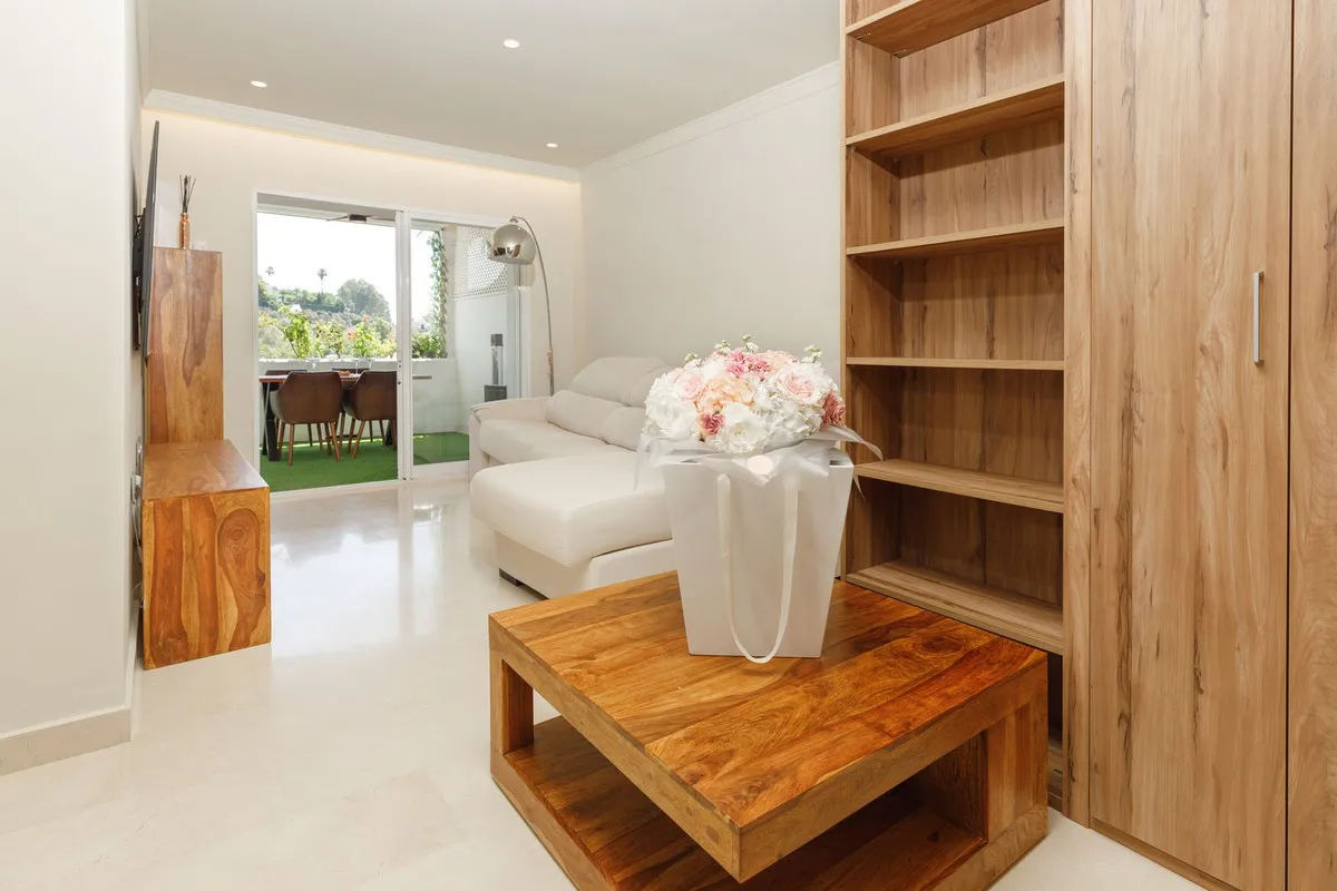 4fad1087-ae74-446b-b0a4-47e8b0e8b536