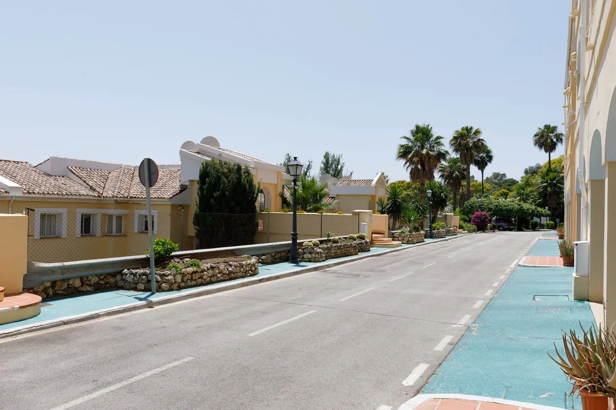 bf244c35-73f8-45bd-a4f2-74b4e97191fc