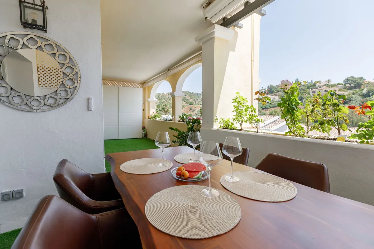 c075fa0e-e224-4bbd-95a0-0b4d6e4f3312