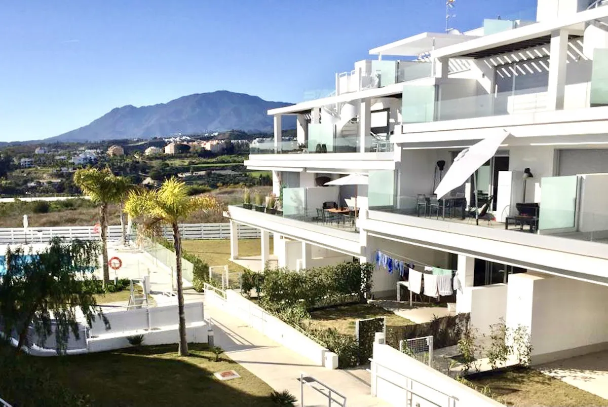 77e9e47a-18ff-4e4e-ad8b-cdab61aaf3b1