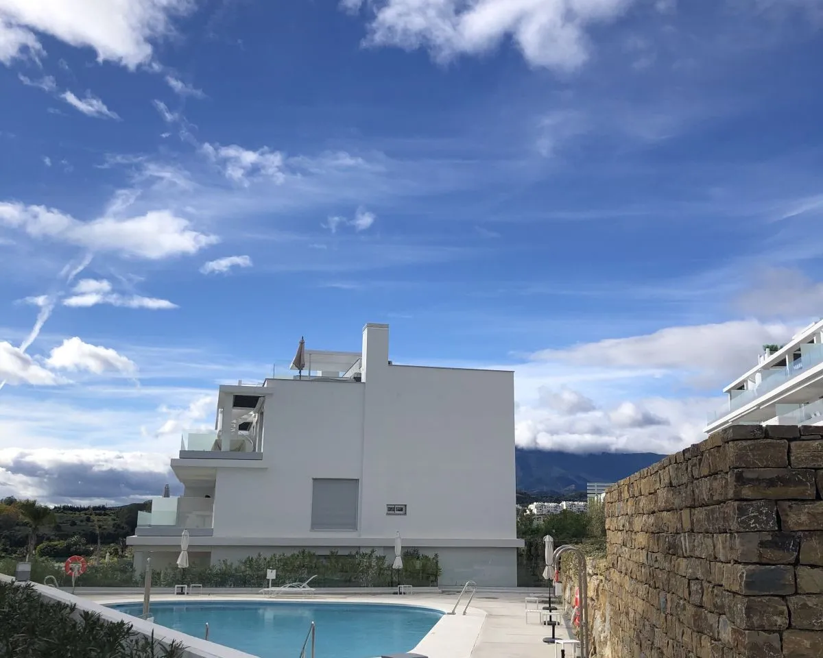 9df445dc-2455-4c39-a579-1c8b8d7c25c9