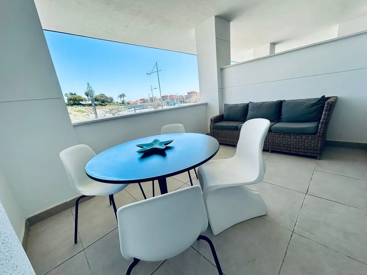 02fafea4-050d-428f-8ff1-6205d4f272e6