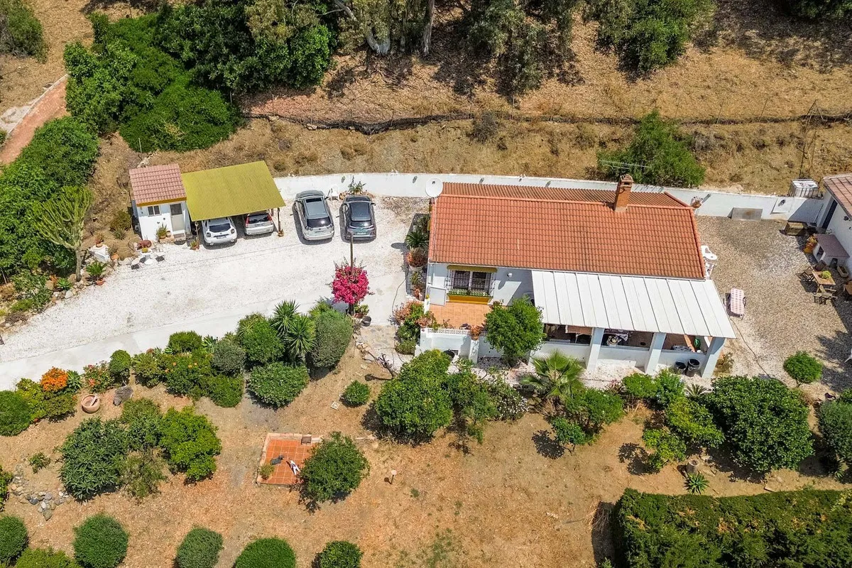 239b4a33-5b0f-4d66-a5c9-6523443d6b09