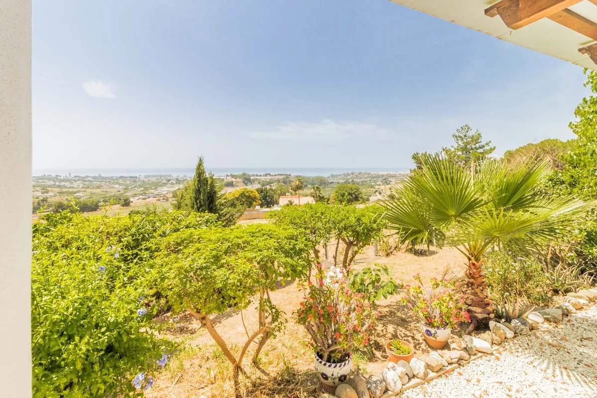 959170c3-5633-4e93-be2a-27653a00a400