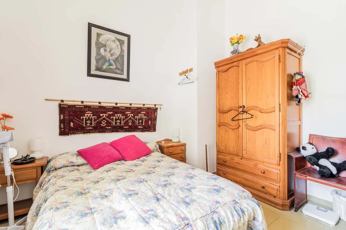 d4eef66b-13f1-413f-a042-040708ef380b