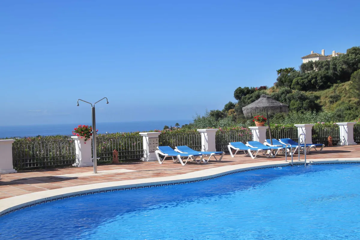 04687c20-87a6-41a3-aa16-1ceeda081889