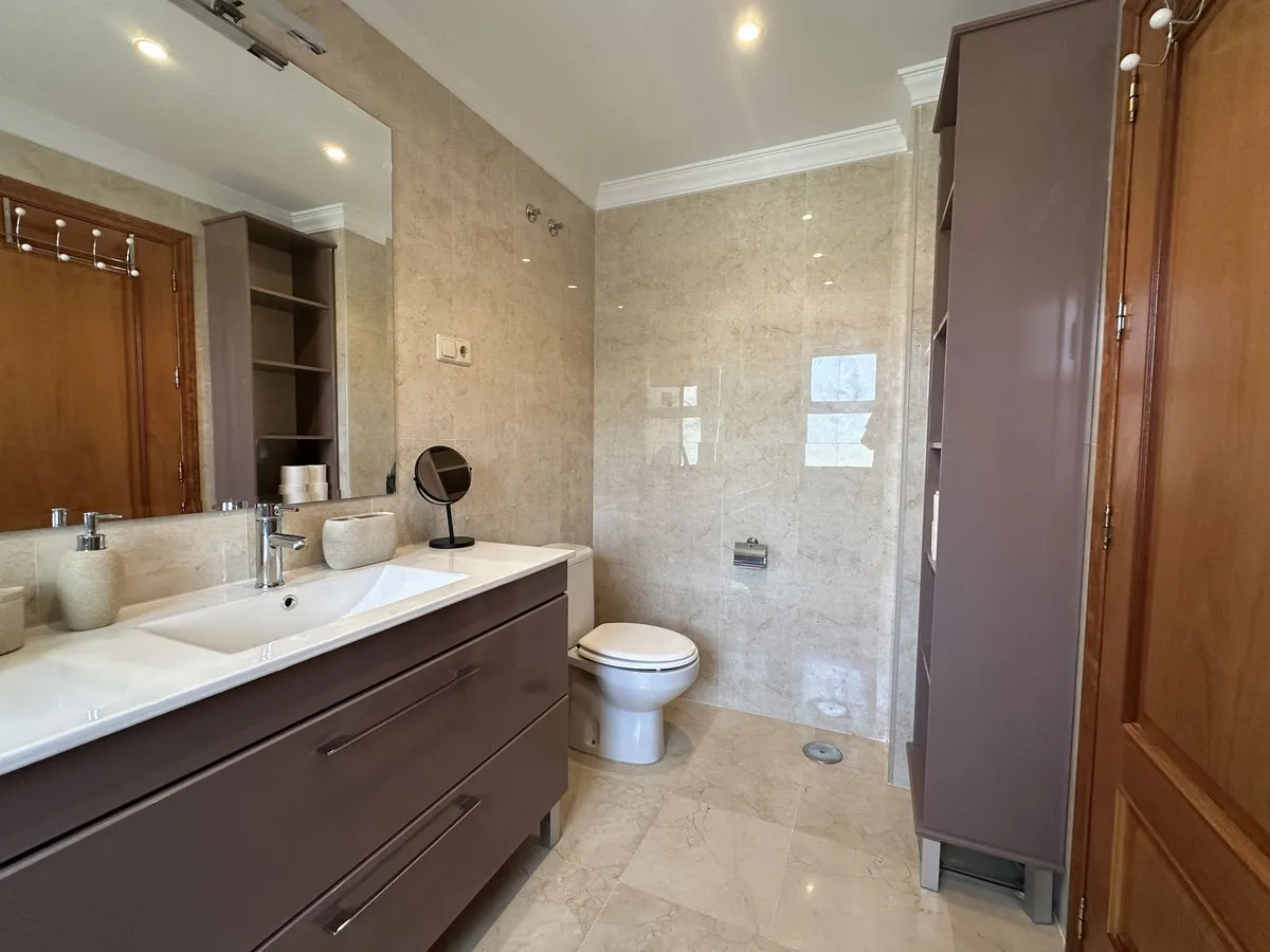 4d732e94-cf82-4dd0-82f0-9a0c3529141b