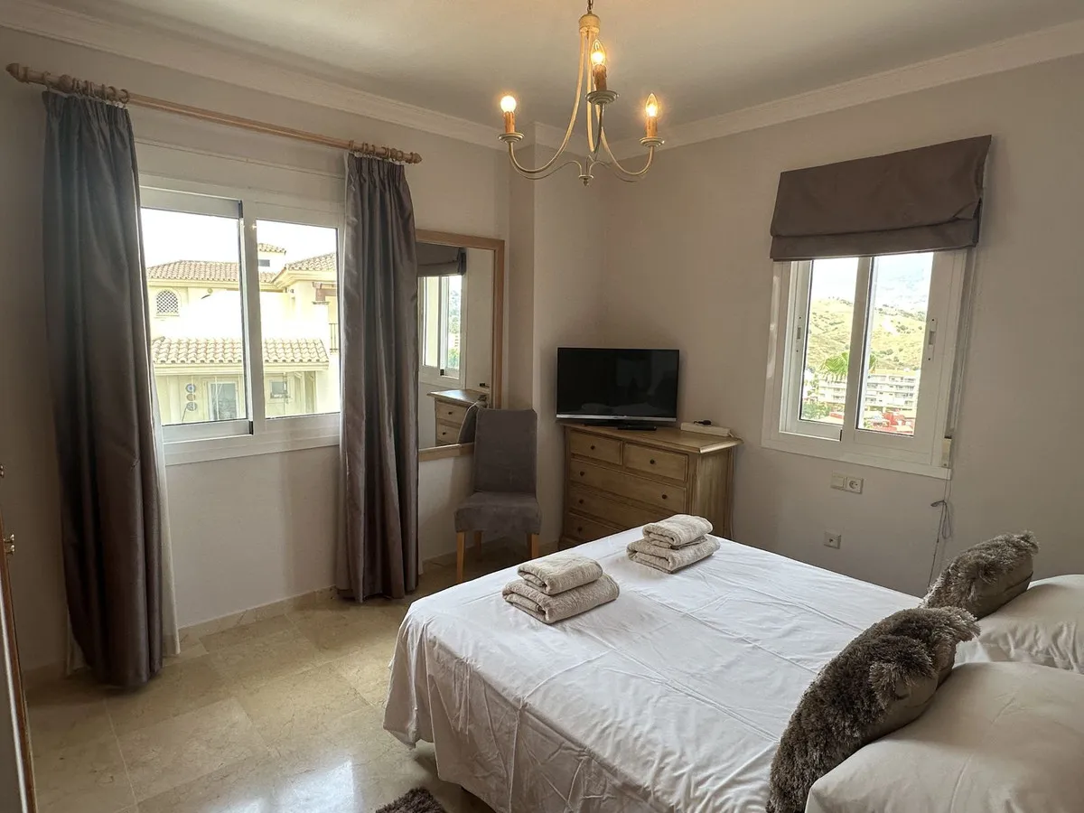 fce35d3a-b7e0-4e33-9810-9997bd30a9ce