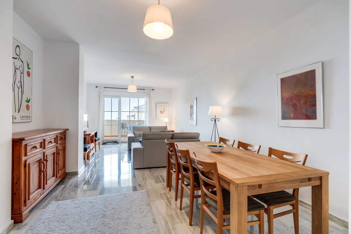 bd66ea92-3059-4bfa-ae72-09d950462c7d