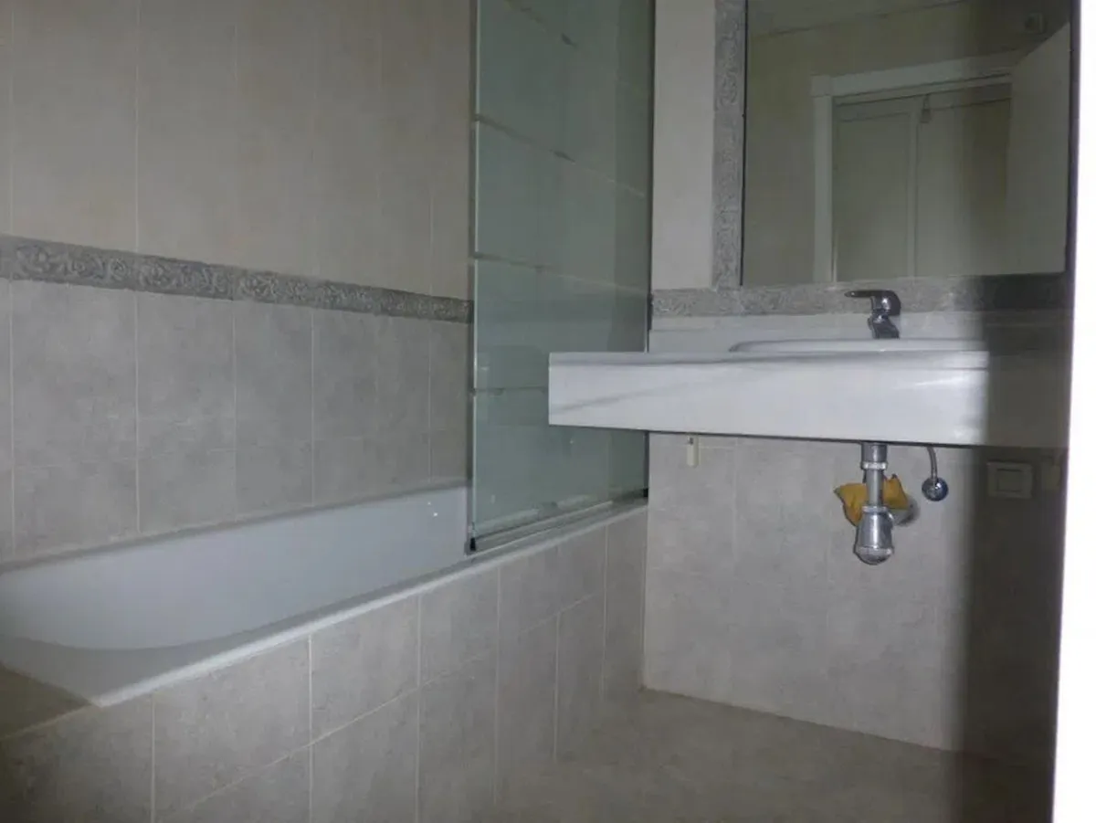 dee995d9-07fb-4313-ae27-41c6b9a21cff