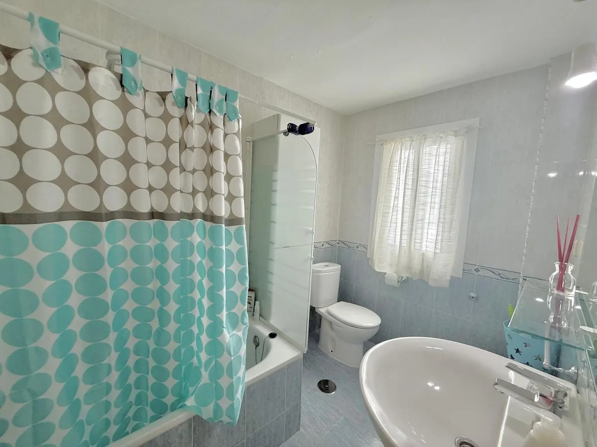 44dbd621-2821-45a4-aca5-51566acc83ba