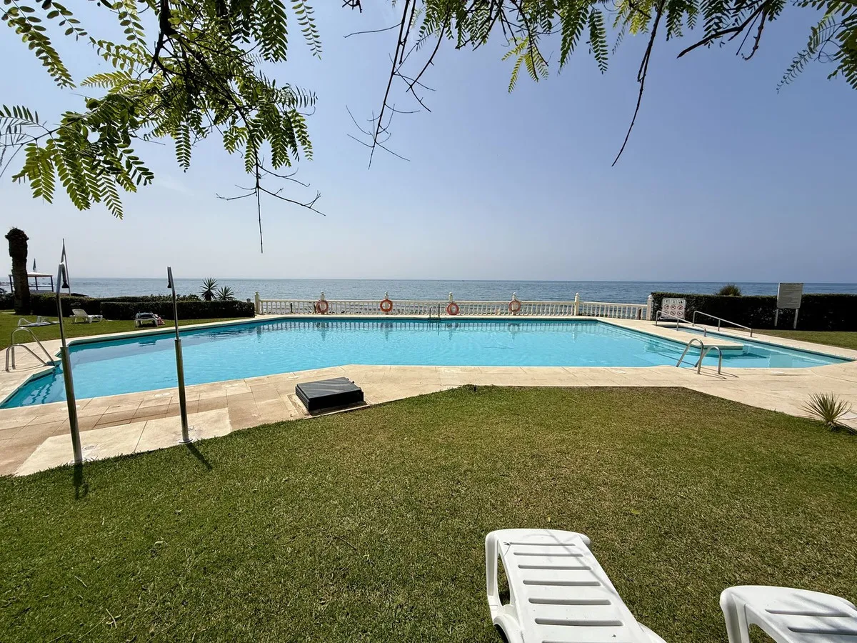 74ab04bf-8c1c-4935-be04-547c6d2be5cb