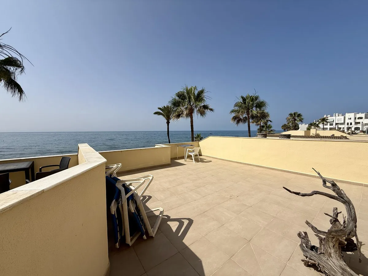 a53e1238-9850-4697-af2d-7e5582840ab0