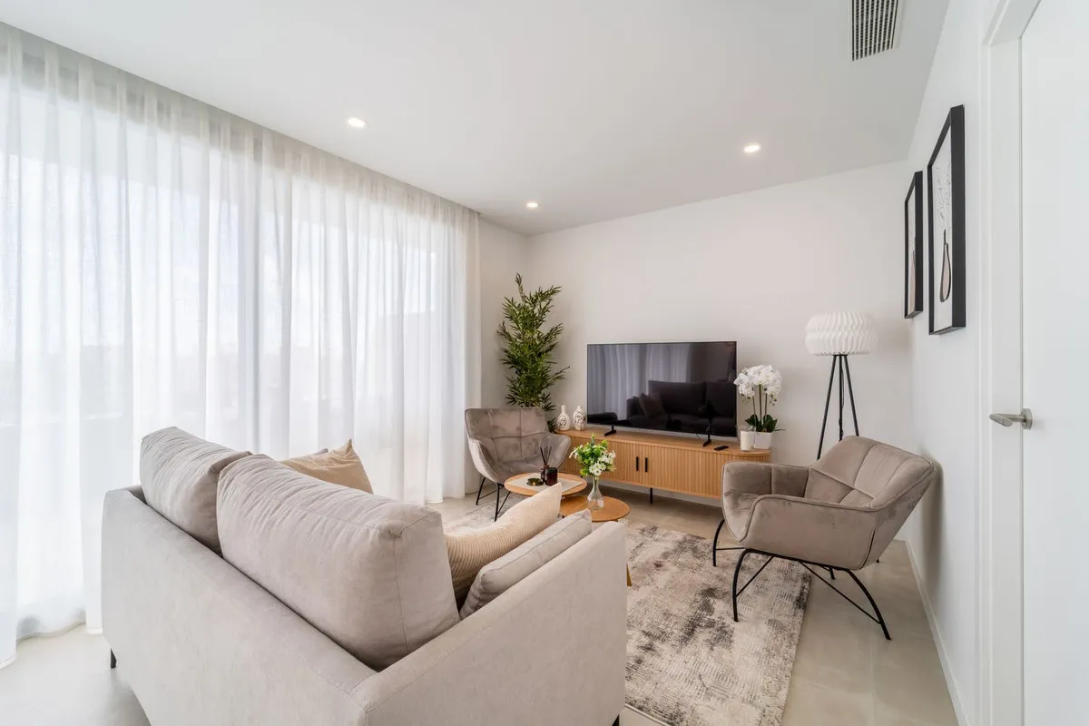 d408a900-6b97-41e7-b763-f1171bc9b26c