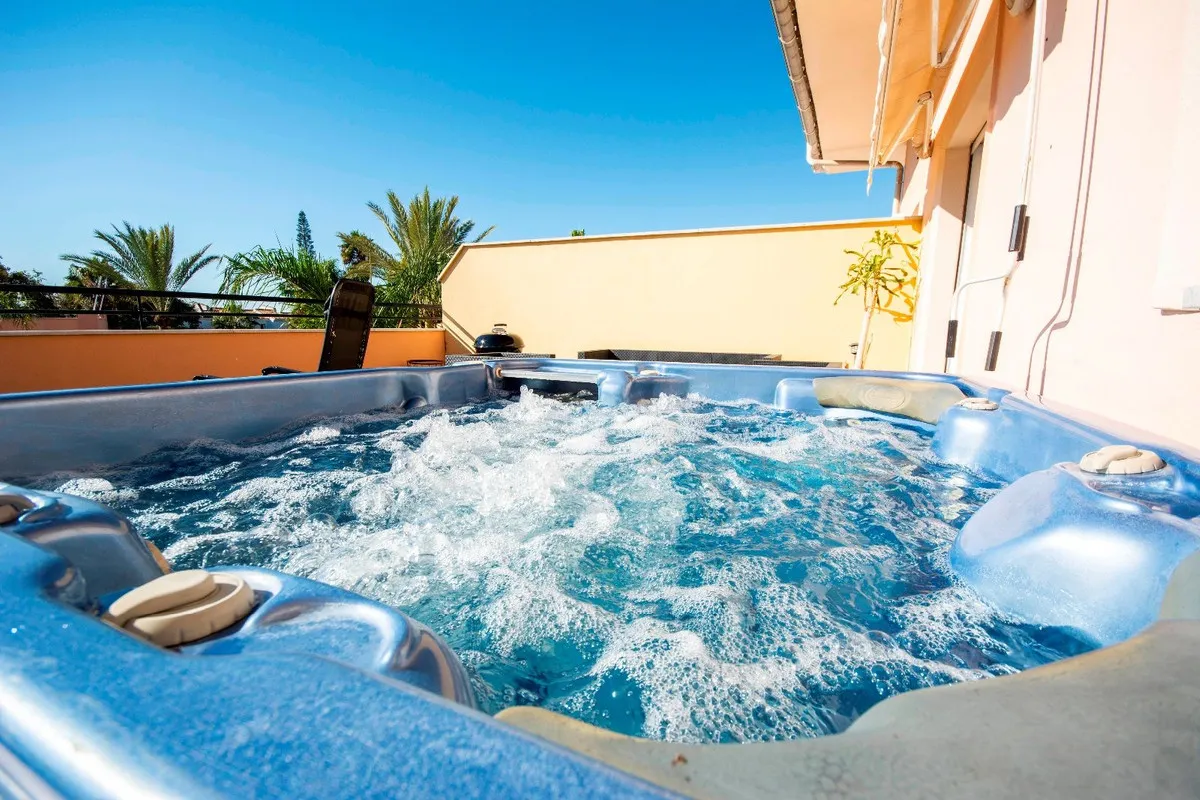 2f7f772d-cd0d-4924-b4f3-57c19e2db728