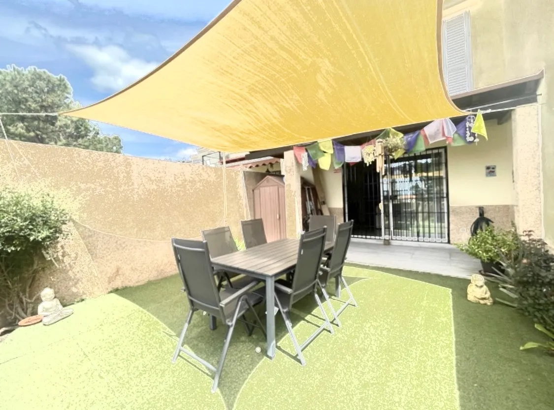 b5a37ff7-cd6e-4ff8-bd2d-a2c401d38264