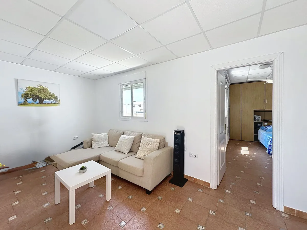 09e6b73c-50d6-49e7-96d4-58acbe537809