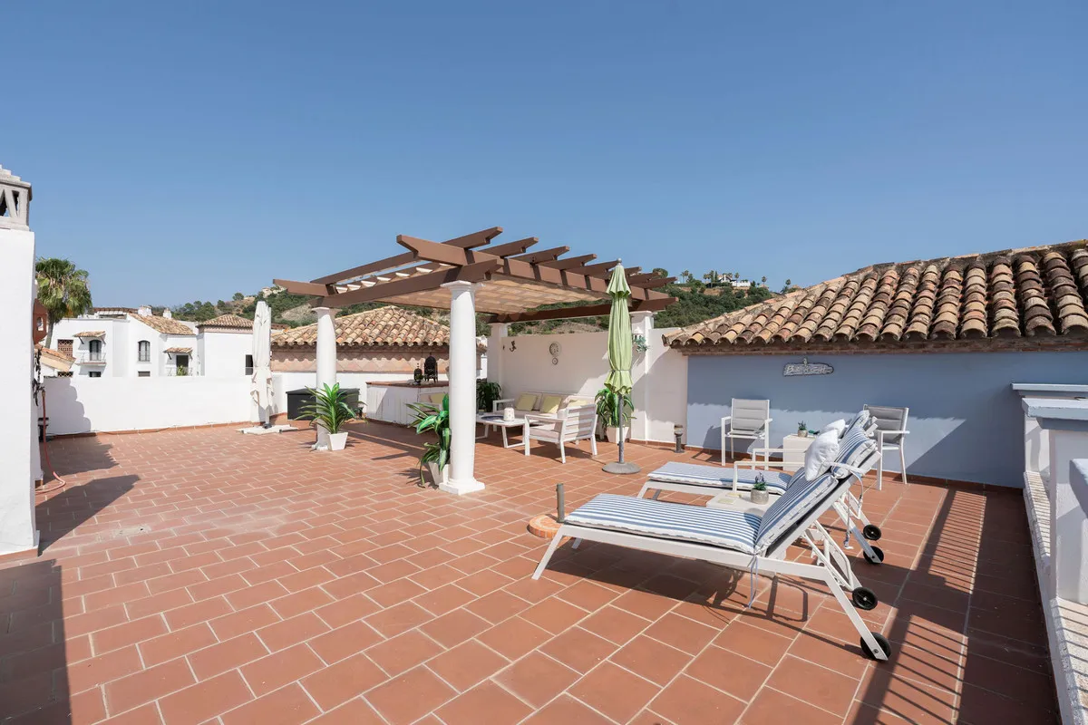 0750ef30-9194-4be9-a3a2-593553fad069