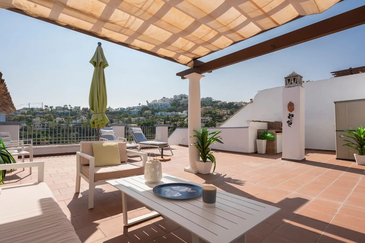 3eab656d-a49c-439e-b338-5e80623d4b47