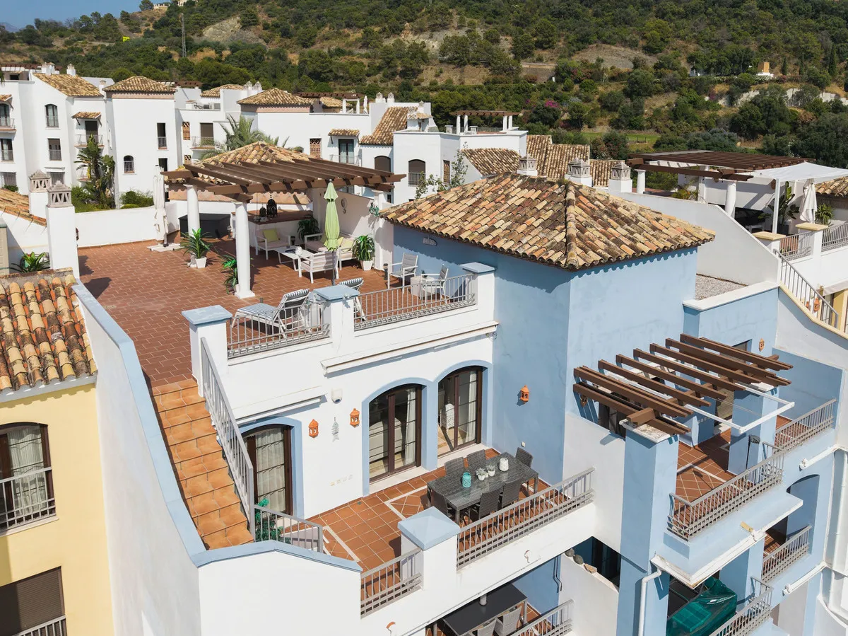 67d5aad4-b8e3-4f1a-b9bc-a68c3fed532a