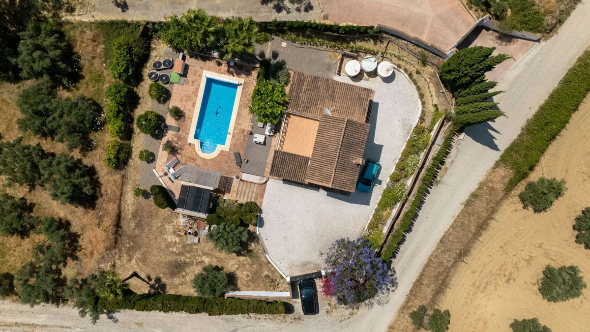 0786e269-dcda-48b7-b268-f013398fc21f