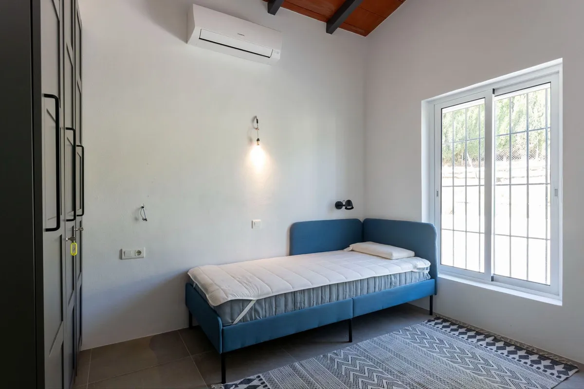 6b6a5906-c760-46a6-9b40-df51adec42a0