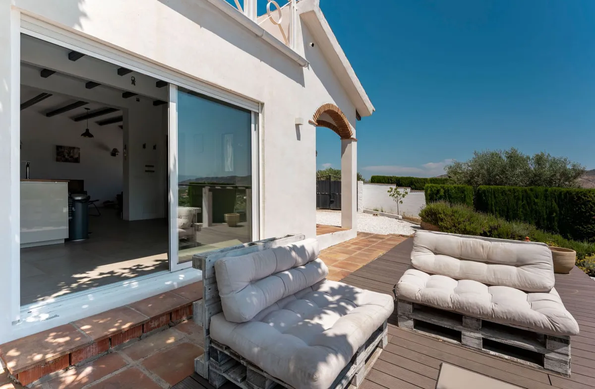 6bd5eee0-221d-43a1-a290-00d7bf3499c3