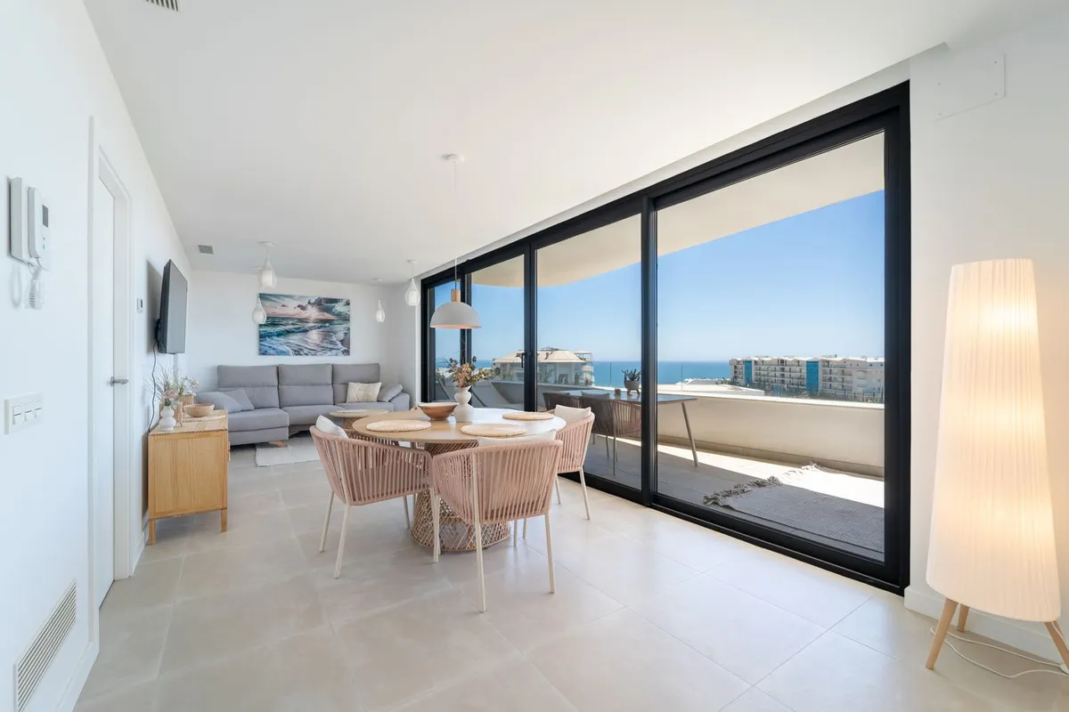 bb26e464-9a77-48a8-ac34-8b65c0478def