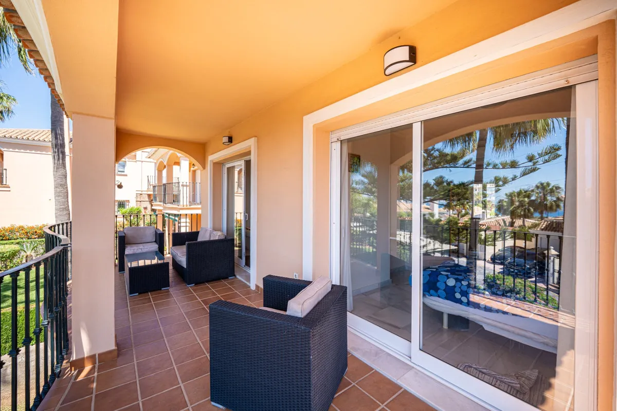 0ec3988d-105a-47bc-8b50-ef348e2e3328