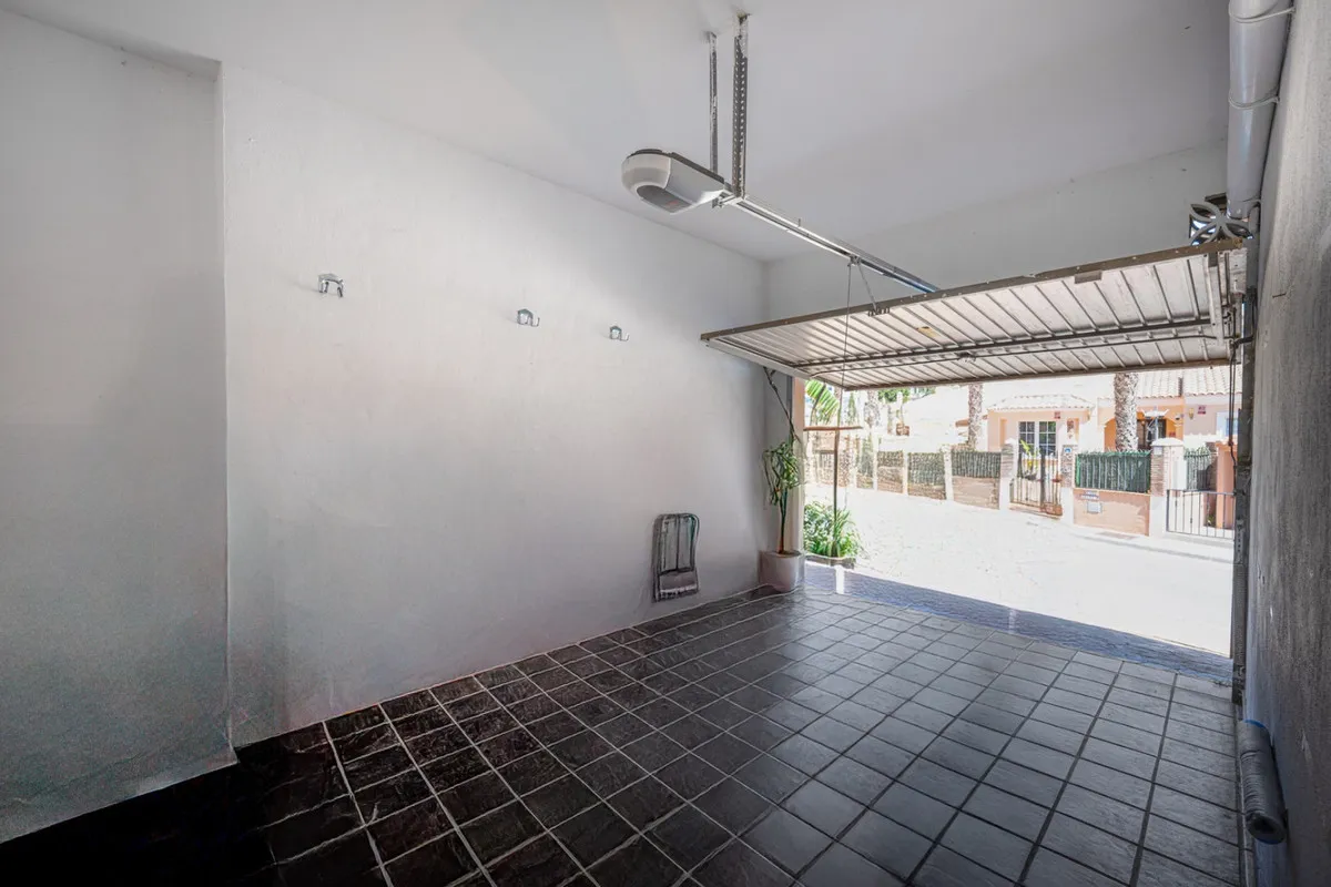 45516227-fcce-451a-9faa-9f2b53af8885