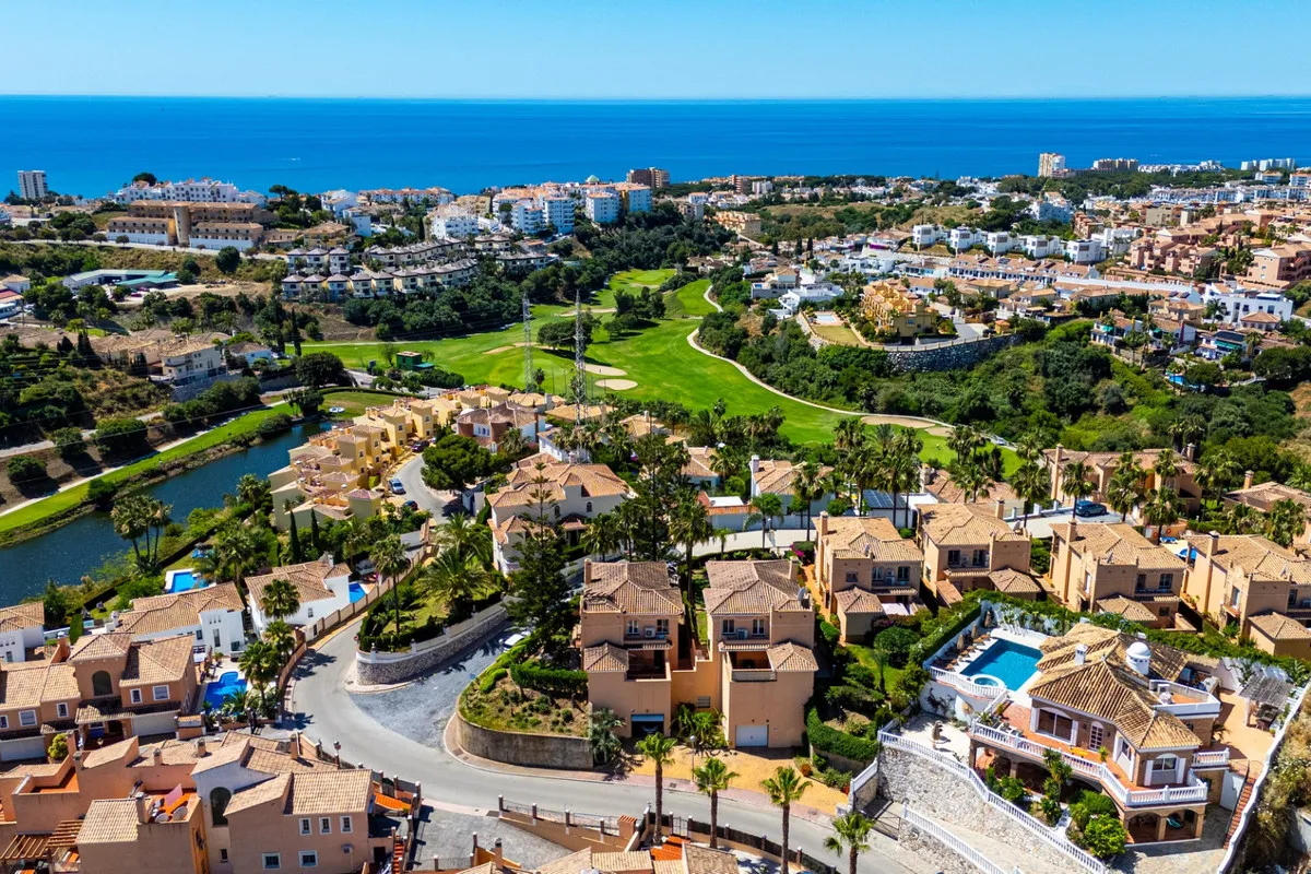 46c4f0f1-2c49-4b9b-96f3-102c924a0939