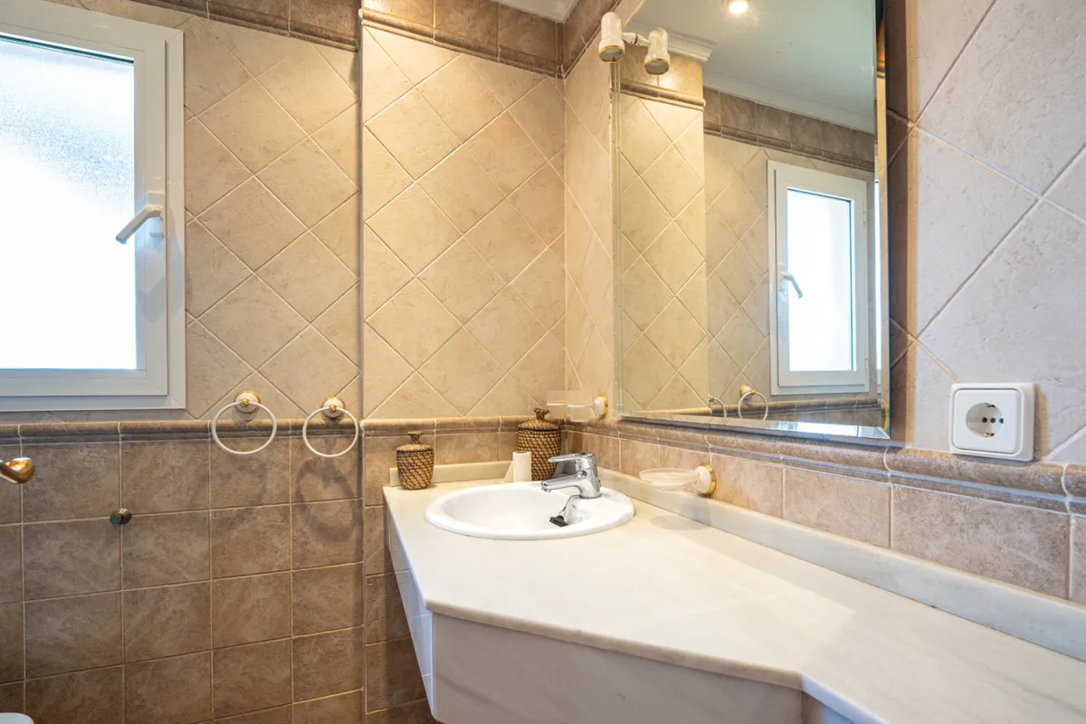 834b26b7-93d7-4eea-a72d-bb8ea32966df