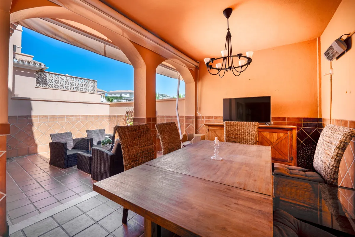 8511a7e7-dc99-4443-a340-0fd6d2991925