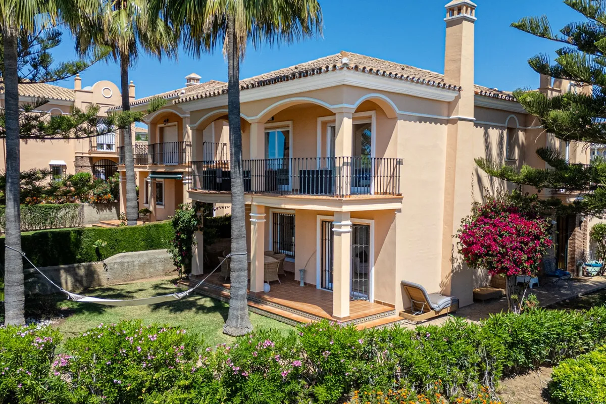 f9ba6489-24cf-4663-b9a6-57169f011815