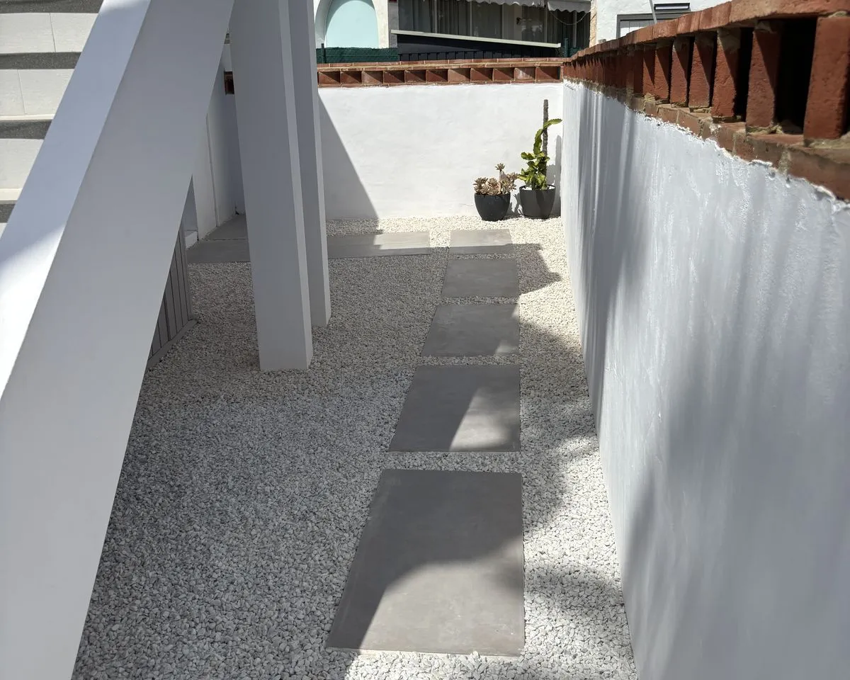 26fae9e1-8a8a-4743-bba6-4c7508c1f798