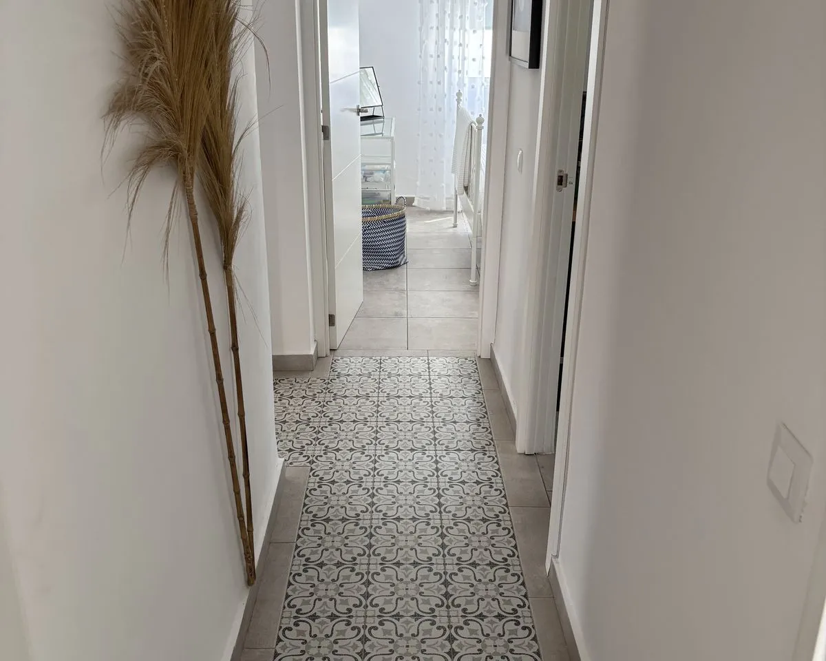 4ff2a43d-d511-4ff9-9964-54281219c60b