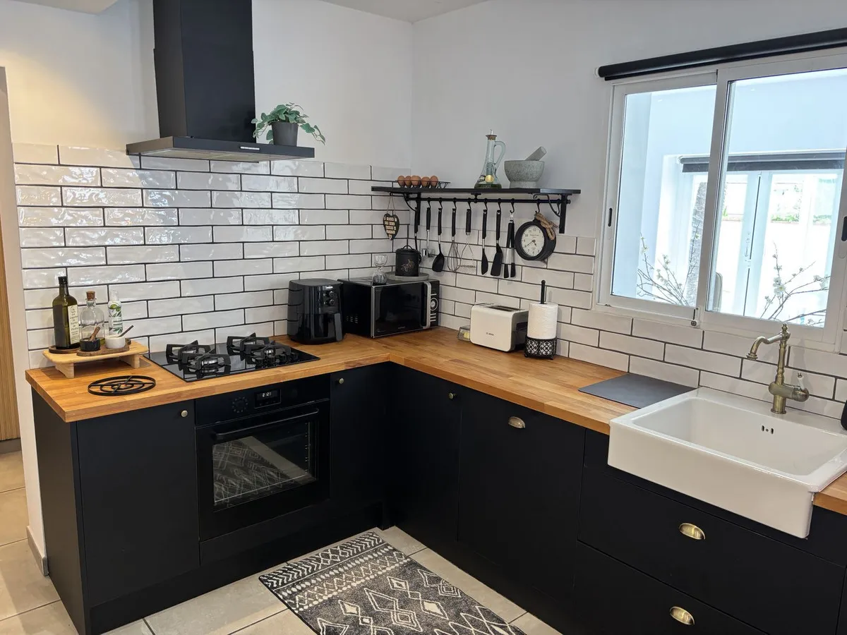 81b6accb-5489-4ee1-b132-5bba3d218d7a