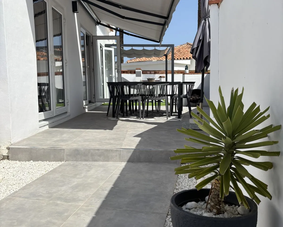 a67fdd70-5c86-4069-94fe-408fbd950379