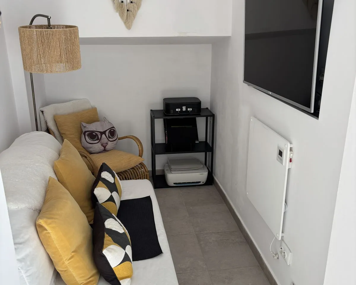 f6828235-41da-45a1-b4c6-04250a96dde8