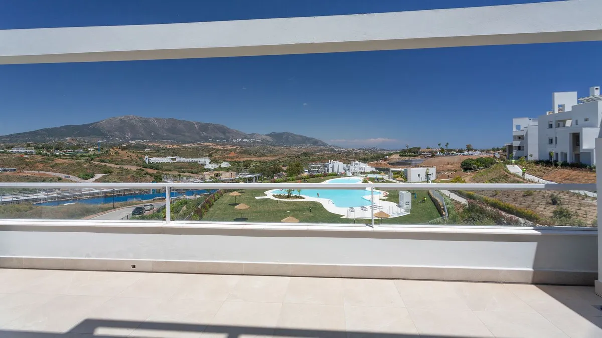 56394b90-1a99-4808-8969-63e143a32ad9