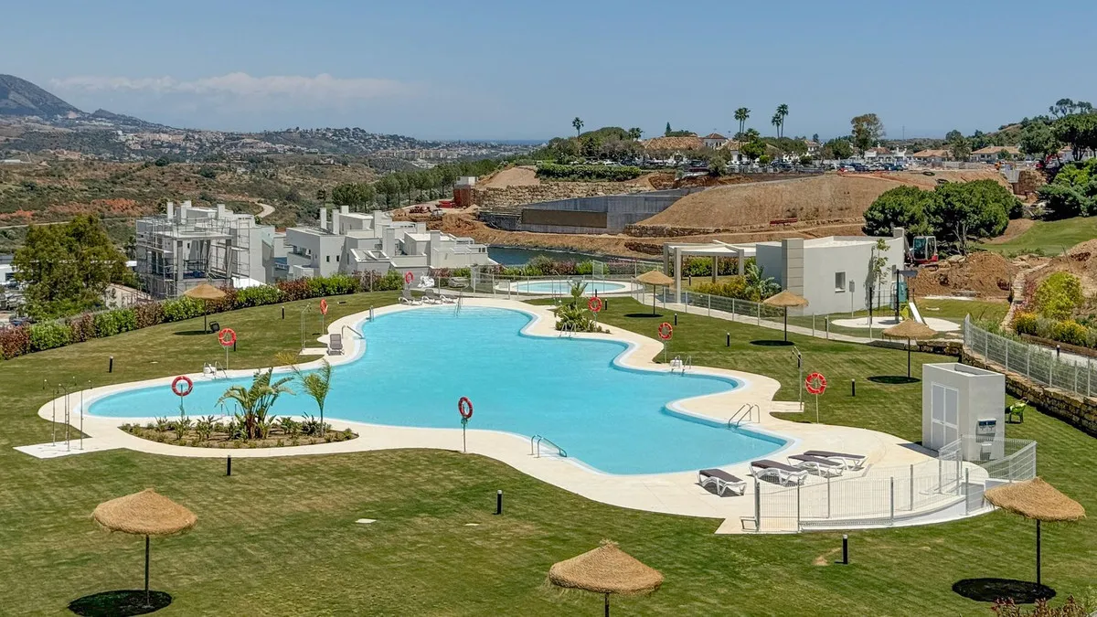 8406dbc8-14ff-4858-9771-40ee5fdba2ef