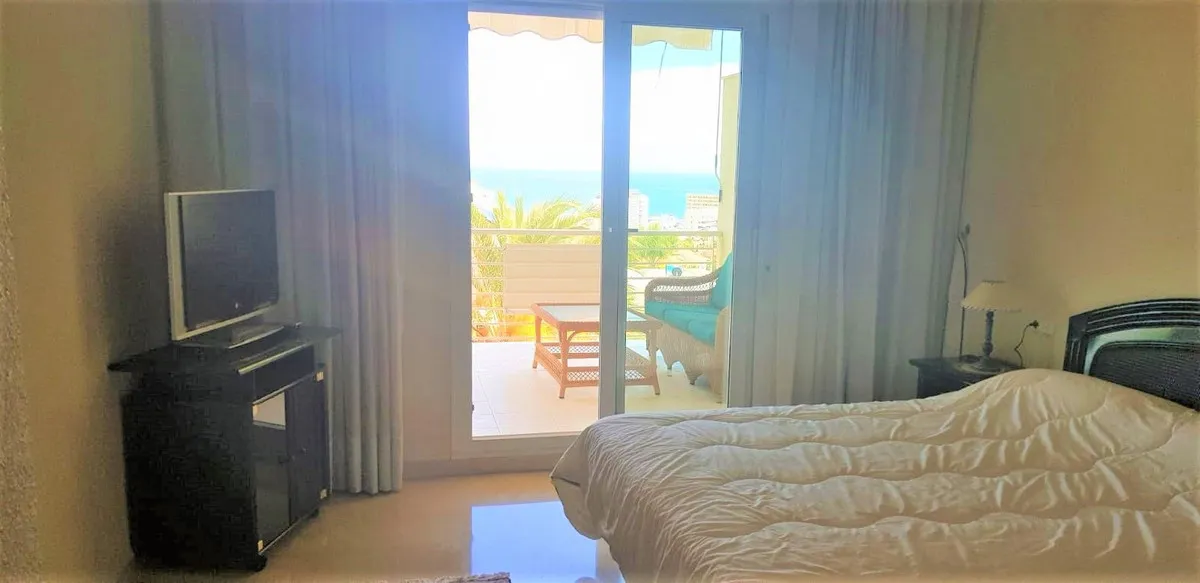 7c8939b3-38ca-4db8-af15-fb6700e5e4f7