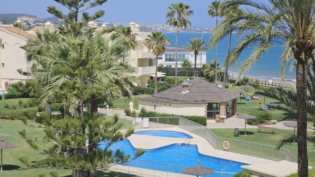 2745135e-3515-460b-8f65-43600b3bcae1